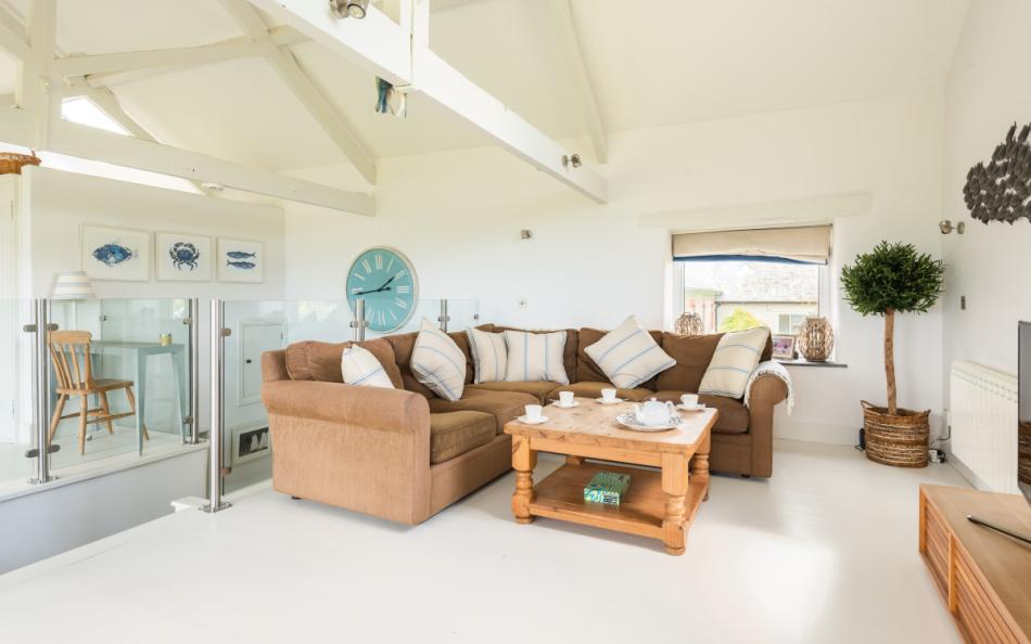 The open plan living at Court Barton Loft