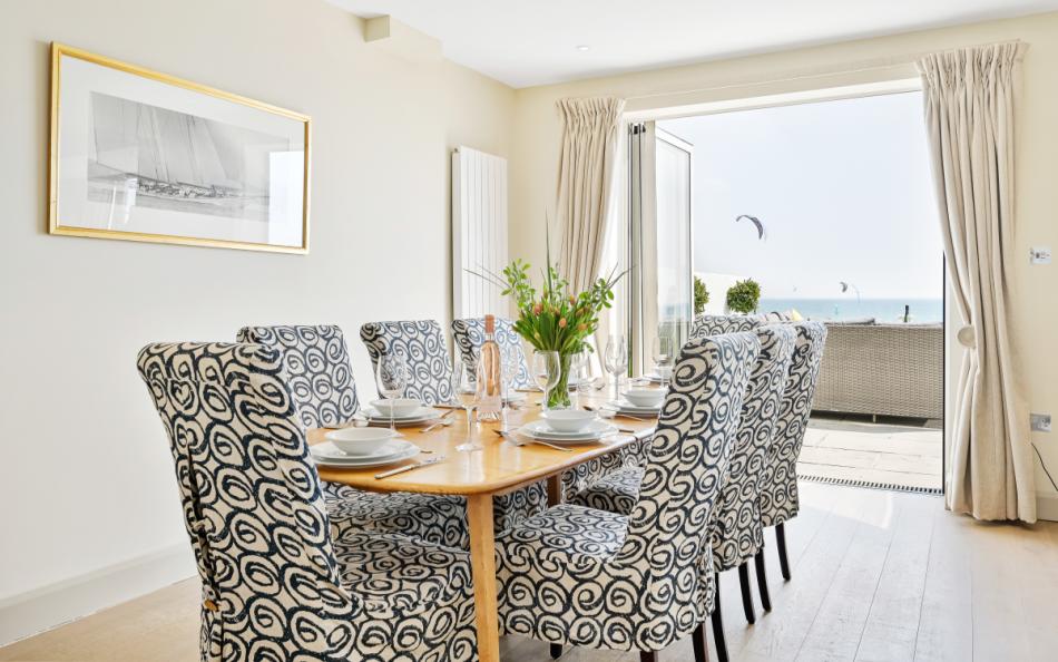 Dining with views at Beach Side 