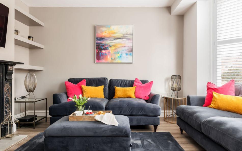 Sitting room at Mount Bank 