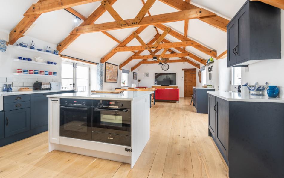 The sociable kitchen/family room at Pleydon Meadow