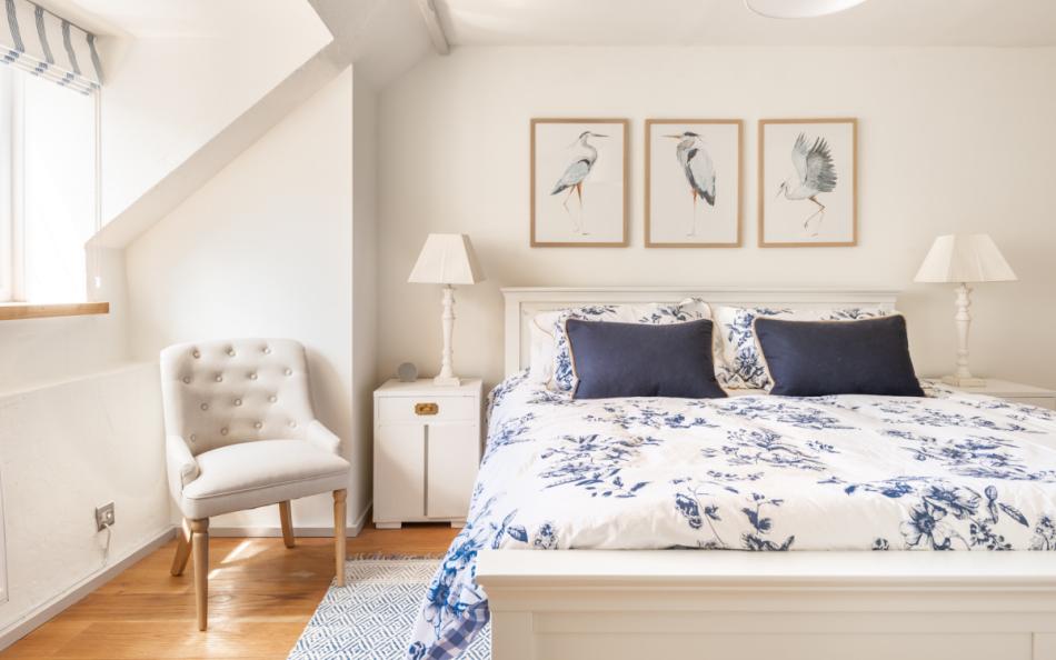 cottage bedroom