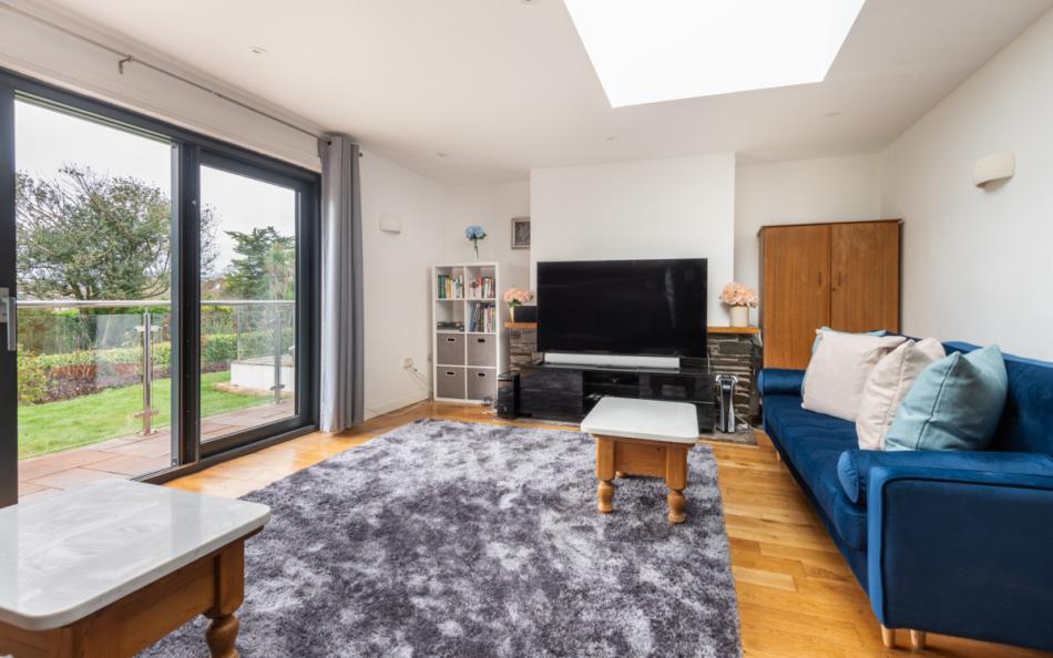 snug with tv at Sea Haven House