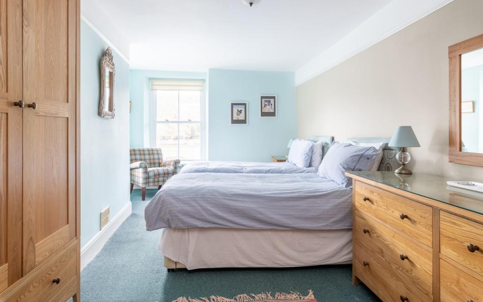 Twin Bedroom at Seasteps