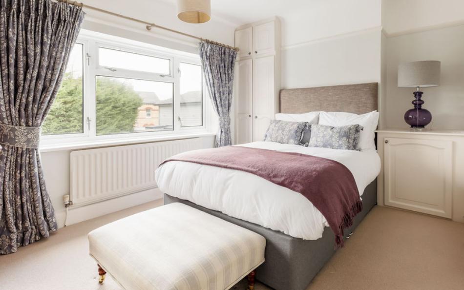 Double bedroom at Broad Reach