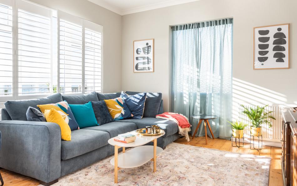 Another look at the comfy lounge at Blue Shores
