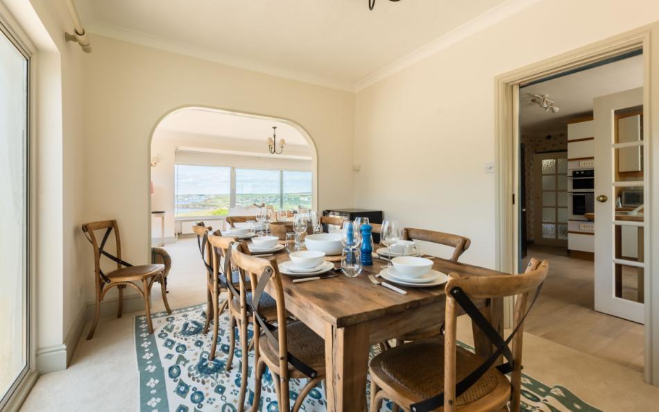 dining room at Windrush