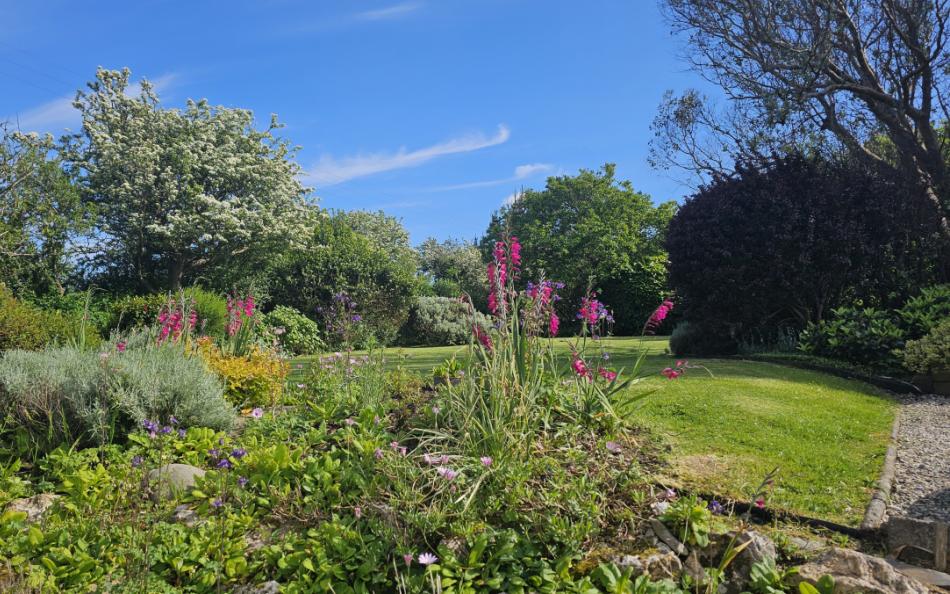 Beautiful gardens at Lower Garrick