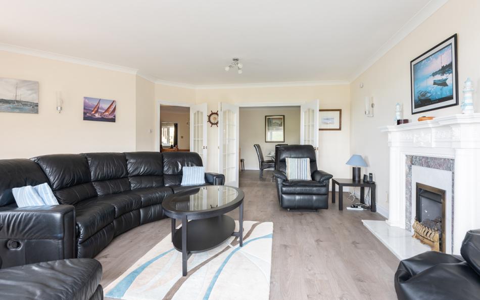 Another look at the lounge at Pond House 