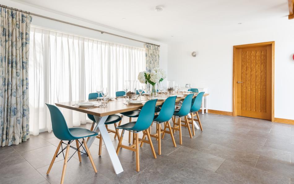 dinning room at The Sands Salcombe