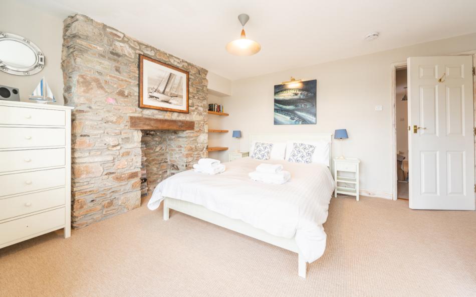 Bedroom  with double bed at 9 Courtenay Street