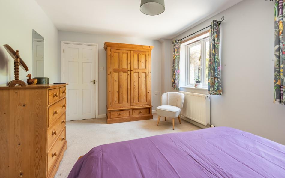 bedroom at Oakdale 