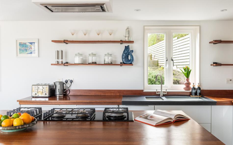 kitchen with worktops at Wicket View