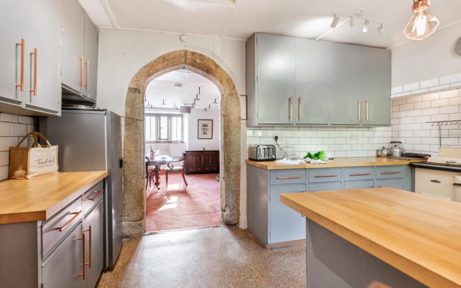 kitchen to dining room at Pengenna Manor