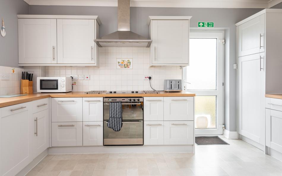 Another look at the kitchen at Pond House 