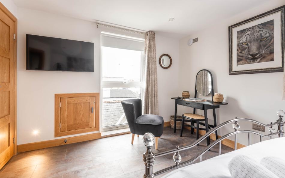 bedroom at Bridge House 