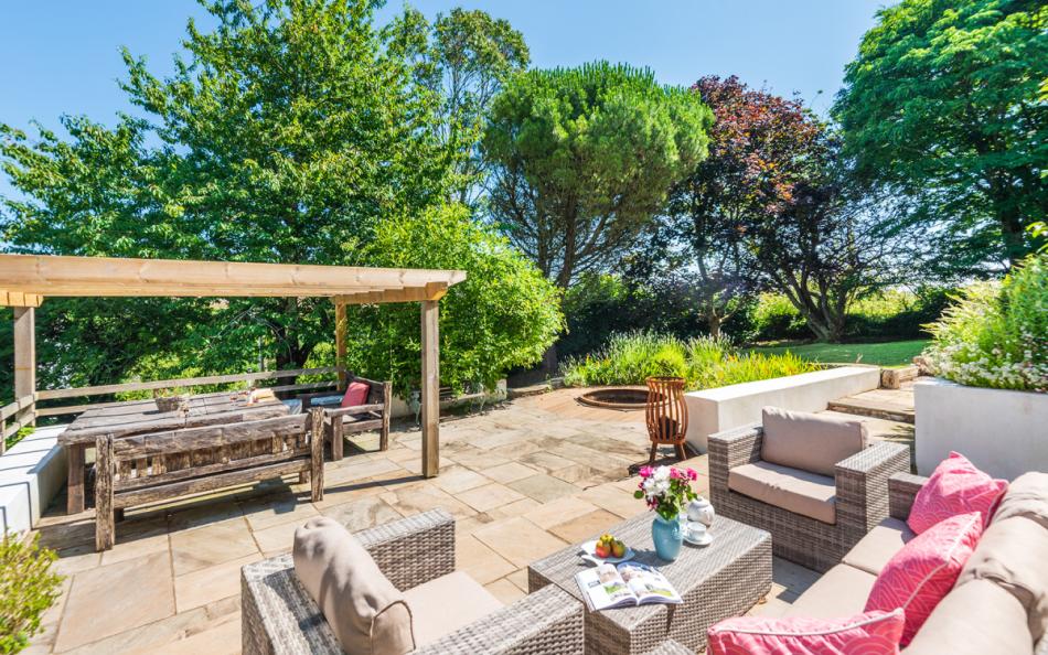 Outdoor seating at Perrotts holiday cottage