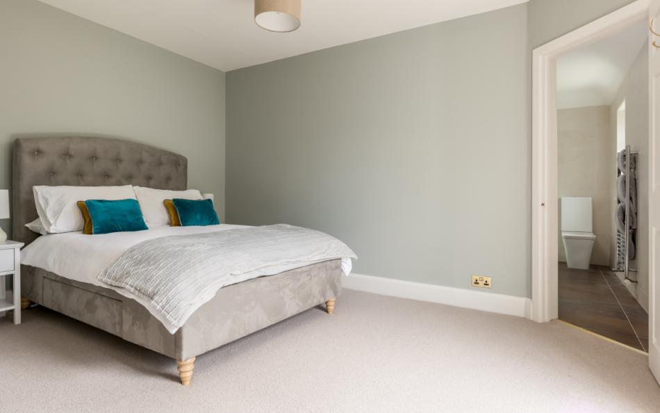 the main double bedroom at White Lady