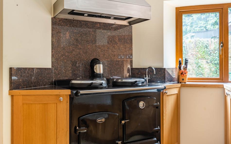 Sandyford range oven at Perchwood Shippon