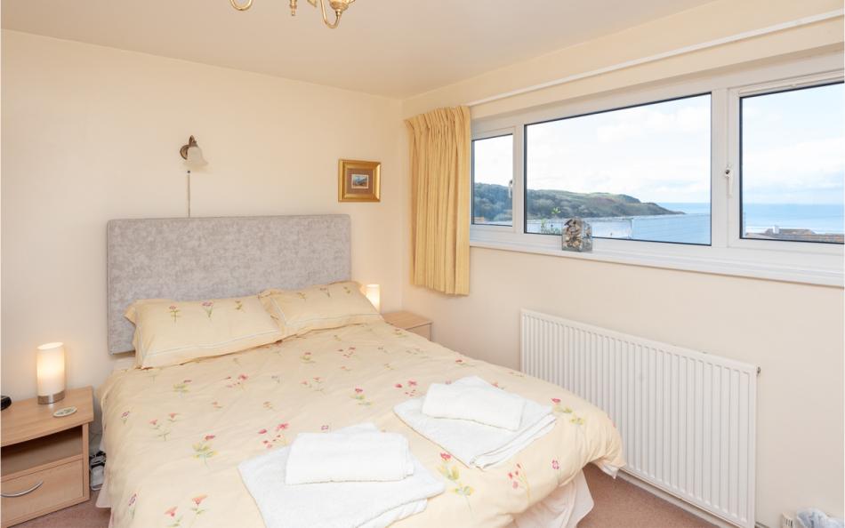 Bedroom 3 with double bed at Devon House