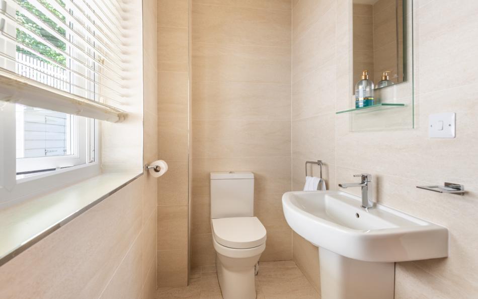 downstairs toilet at The Sands Salcombe