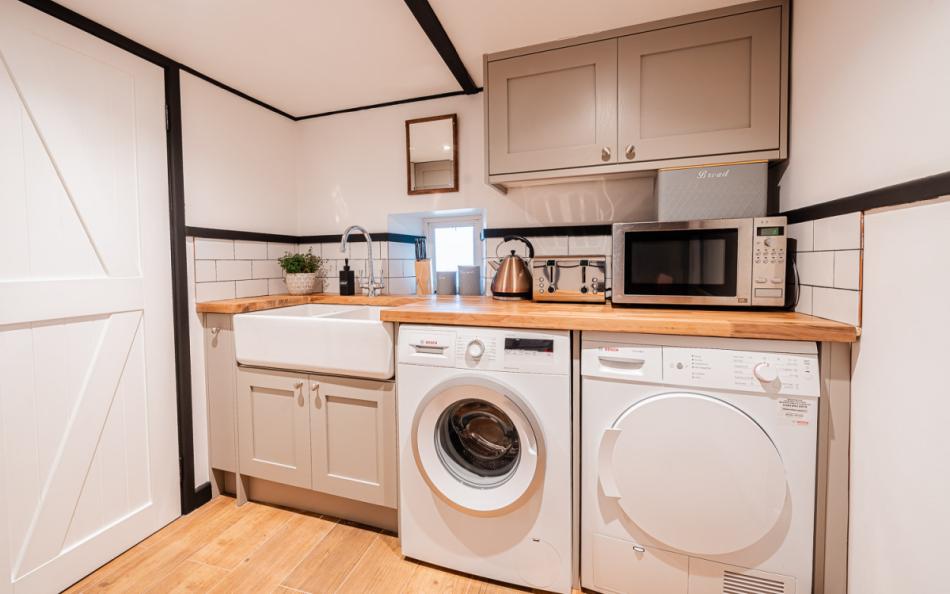 utility room at Fiddlesticks Cottage