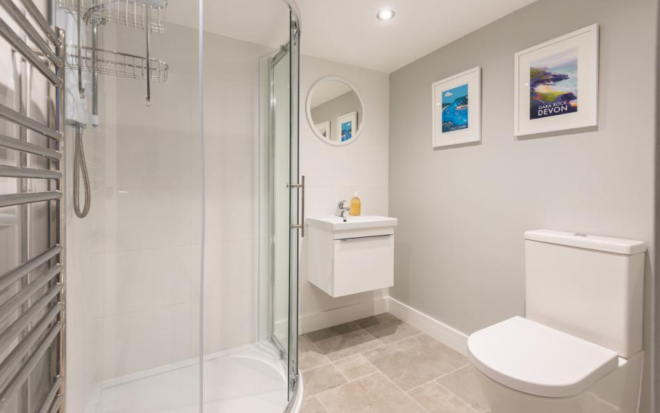 The shower room at 1 Kings Cottages