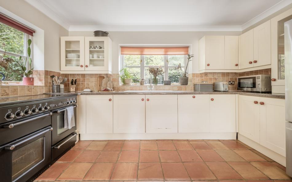 Kitchen at Dell Cottage