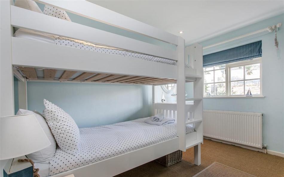 bedroom 4 at 1 Kings Cottages