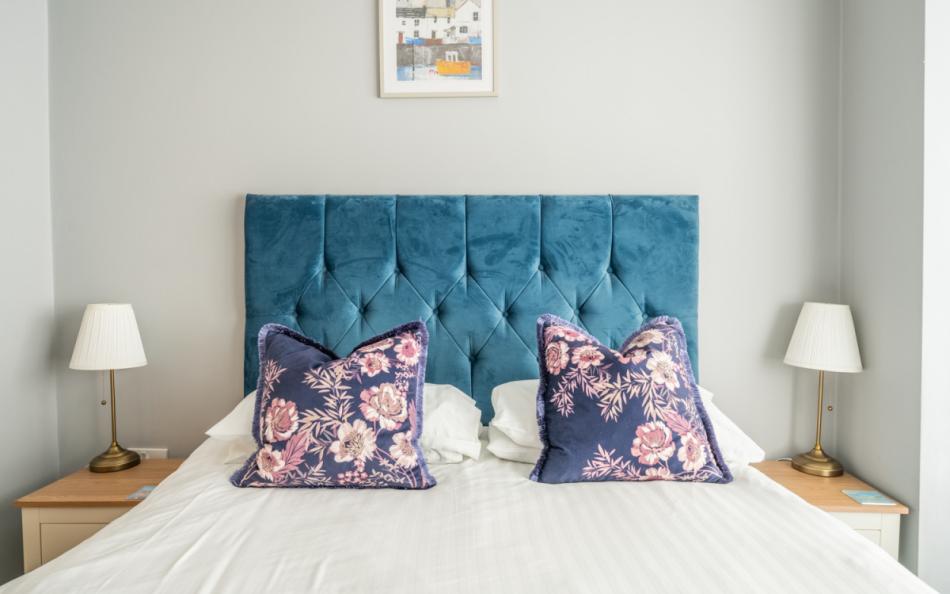 Double bedroom at Ammonite