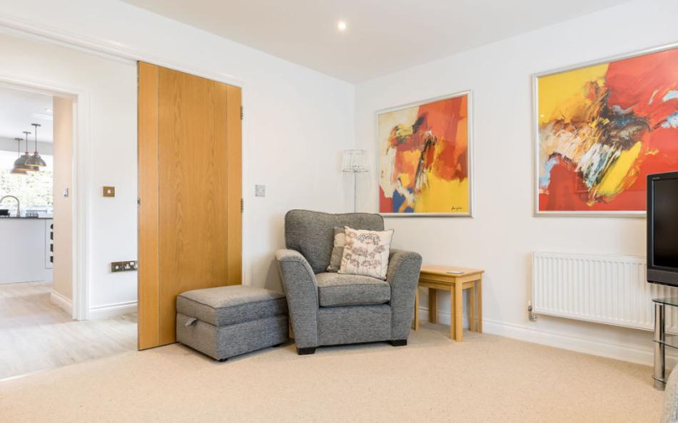 Dining area with bi-fold doors to garden at Chine Walk