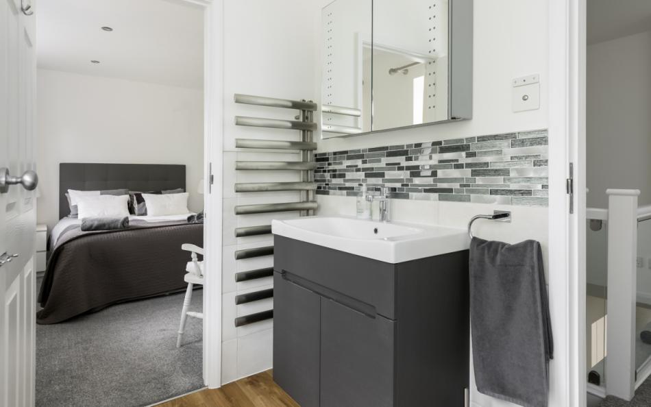 en-suite bathroom at Greenwood