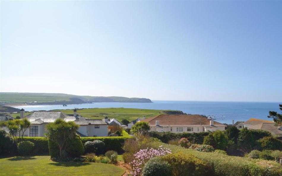 Fiferail Holiday Cottage in Devon and sleeps 10