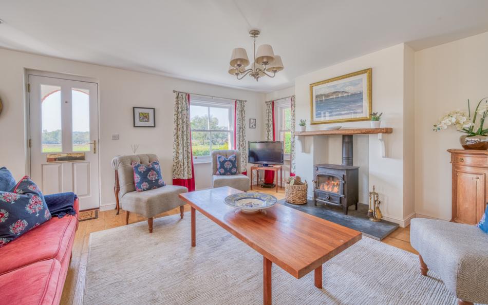 lounge at Ivy Cottage