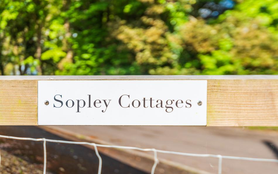 Sopley Cottages sleeps 8
