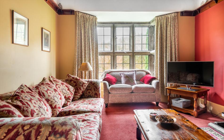 Treverbyn Vean Lodge & Stable lounge area