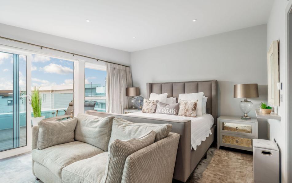 Double bedroom at Beach Buoys 