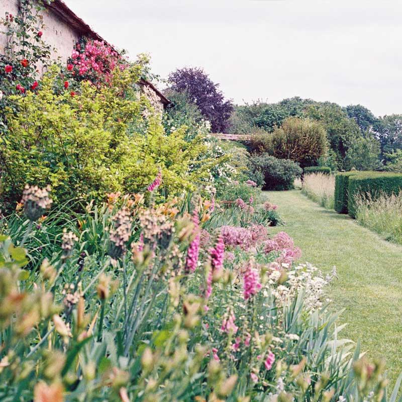 Find Large Cottages in Aylesbury that Sleeps 8 or More