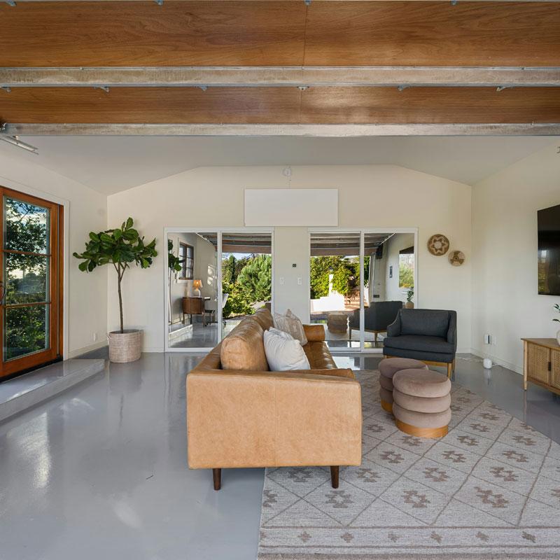 Find Large Cottages in Chagford that Sleeps 8 or More
