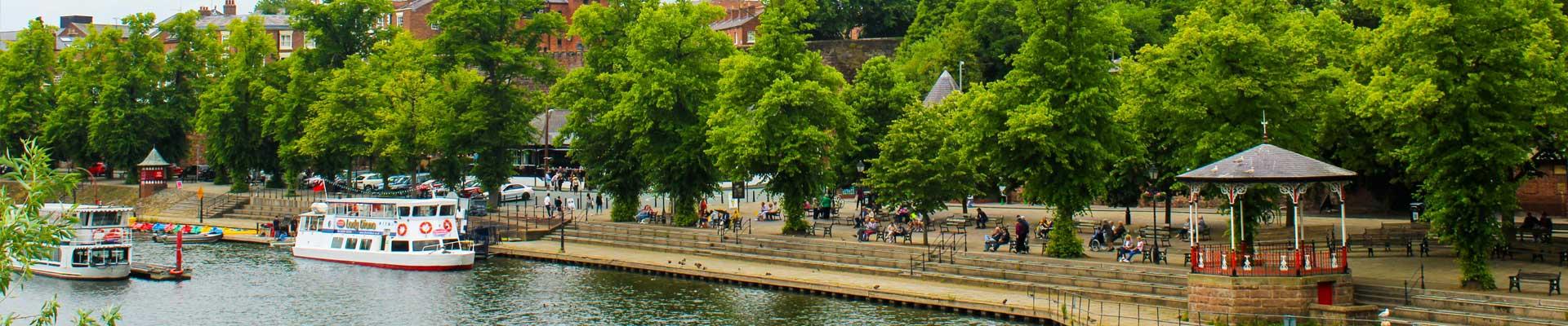 Large holiday cottages available in Chester with spacious living accommodation suitable for families and group bookings and are great to explore the local area