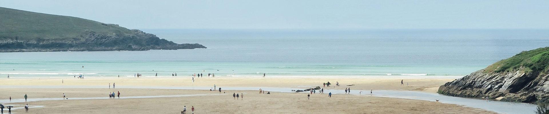 Large holiday cottages available near Crantock in Cornwall close to beautiful beaches & coastal walks suitable for families and group bookings who enjoy days at the beach and surfing