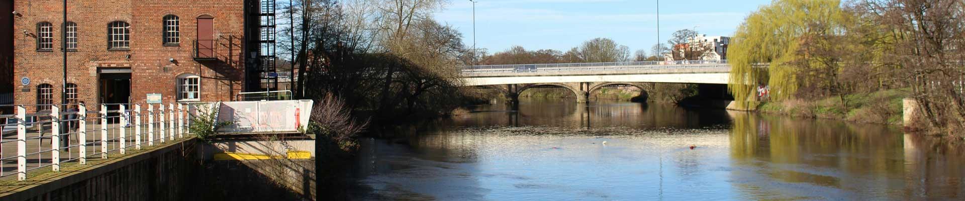 Large holiday cottages available in Derby, suitable for families and group bookings who enjoy vibrant cities yet close enough to explore the great outdoors