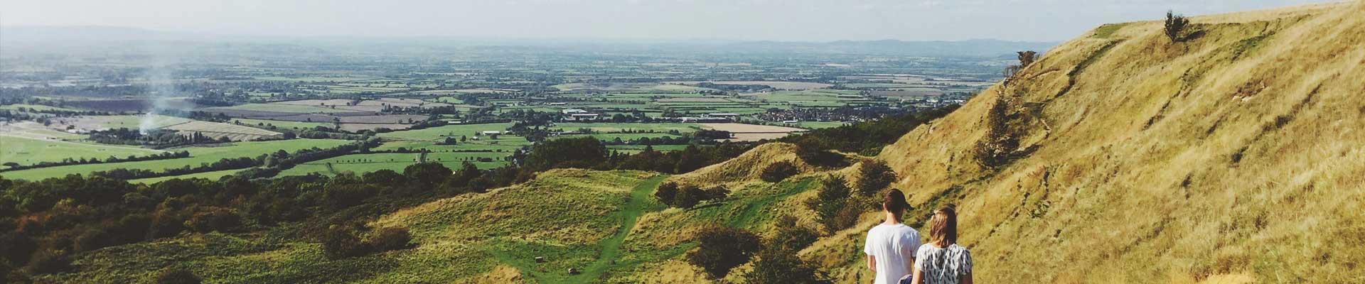 Large holiday cottages available in Gloucestershire suitable for families and group bookings who enjoy countryside and woodland walks