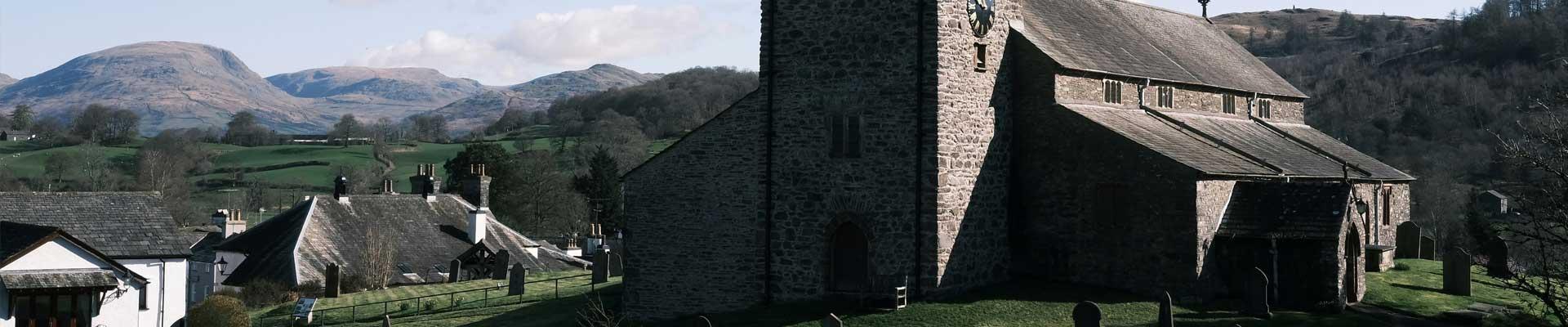 Large holiday cottages available near Hawkshead in Cumbria close to beautiful lakes and suitable for families and group bookings who are fans of Beatrix Potter and enjoy forest walks