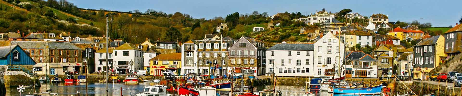 Large holiday cottages available in Mevagissey, Cornwall close to beautiful beaches and traditional working harbours