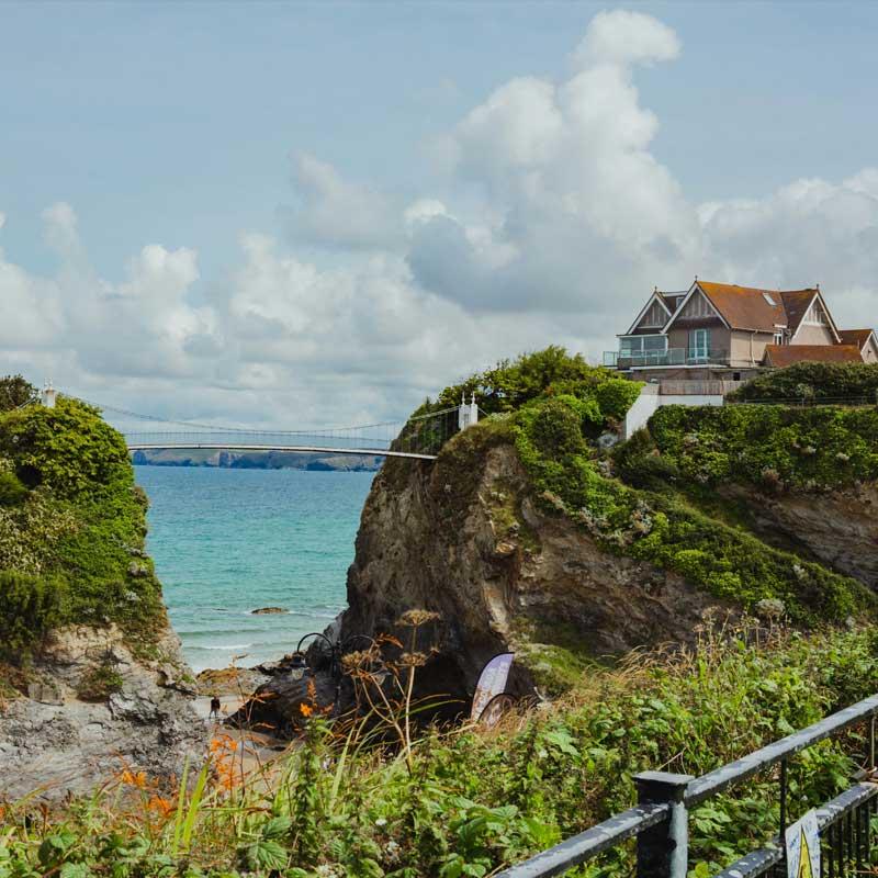 Find Large Cottages in Newquay that Sleeps 8 or More