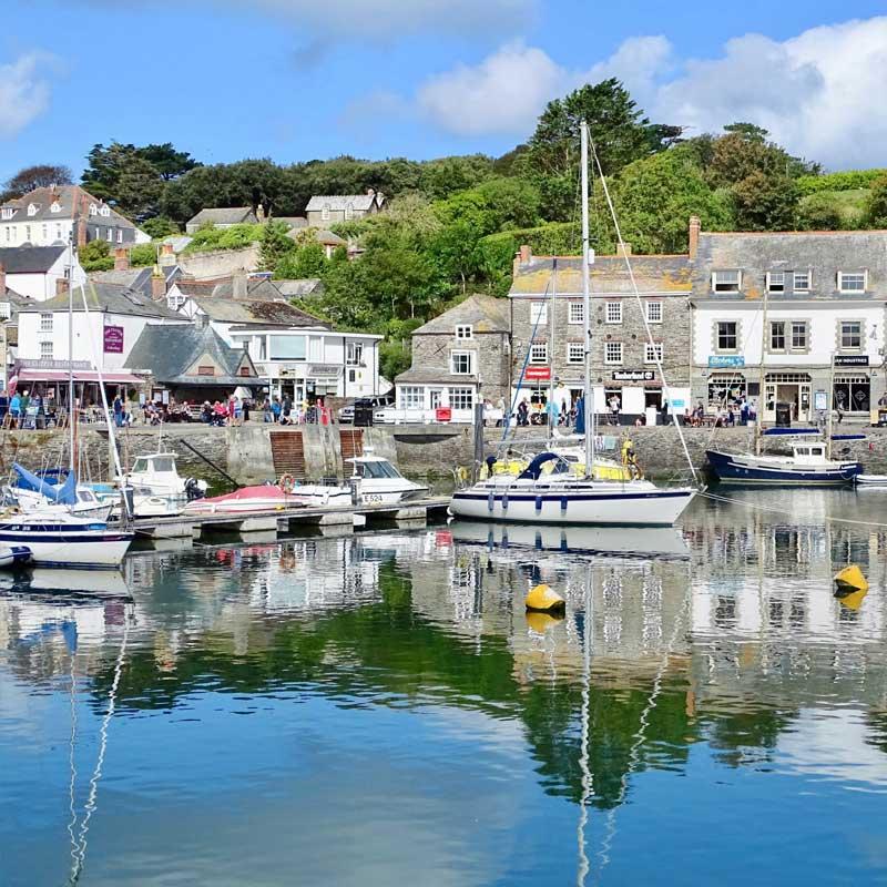 Find Large Cottages in Padstow that Sleeps 8 or More