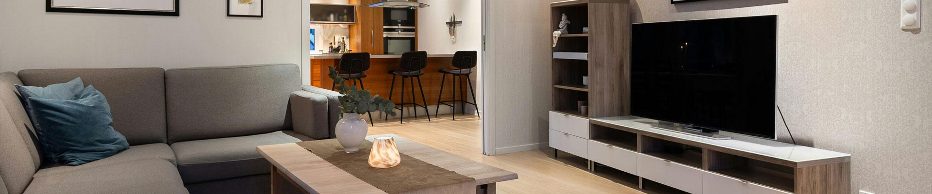 Large holiday cottages available in Pocklington, East Yorkshire suitable for families and group bookings who enjoy friendly market towns whilst staying in spacious and relaxing accomodation