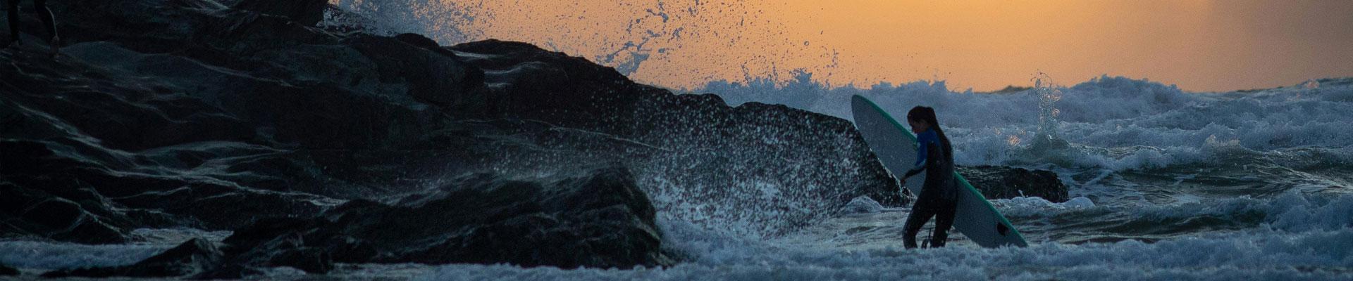 Large holiday cottages available near Polzeath in Cornwall close to beautiful beaches and countryside. Ideal for those looking to spend the day surfing.