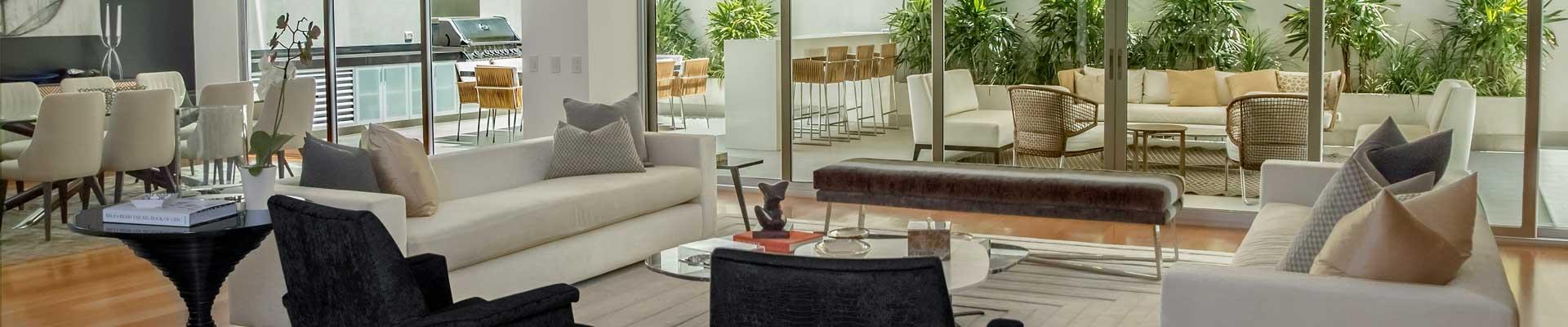 Large holiday cottages available near St Just in Cornwall close to beautiful beaches & coastal walks suitable for families and group bookings who enjoy days at the beach before heading back to large spacious living areas