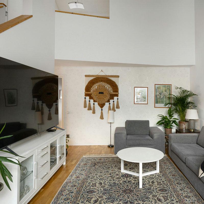 Find Large Cottages in Stoke Gabriel that Sleeps 8 or More
